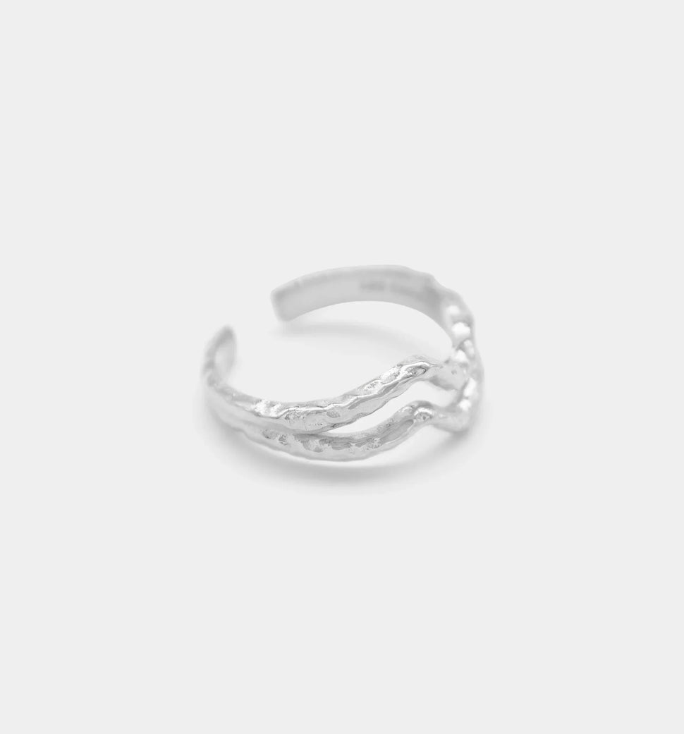 Palma Tekstur Ring Ringer Leo Chevon